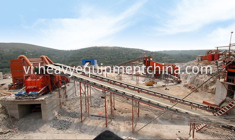 Vertical Hammer Crusher